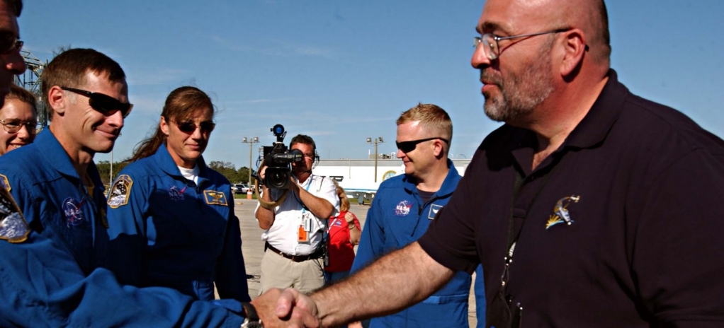 timothy-and-astronaut_1022x464_acf_cropped